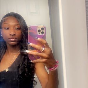 Meet your Posher, Darrelle